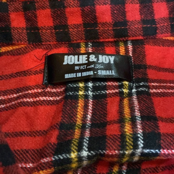 Cropped Flannel - Picture 2 of 3